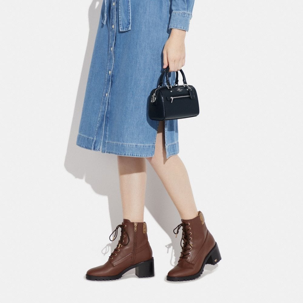 Coach Rowan 17 Zipper Closure Detachable Shoulder Strap Patent Leather And Leather Handheld Shoulder Crossbody Bag Small Women Handbags CE631-SVBHP