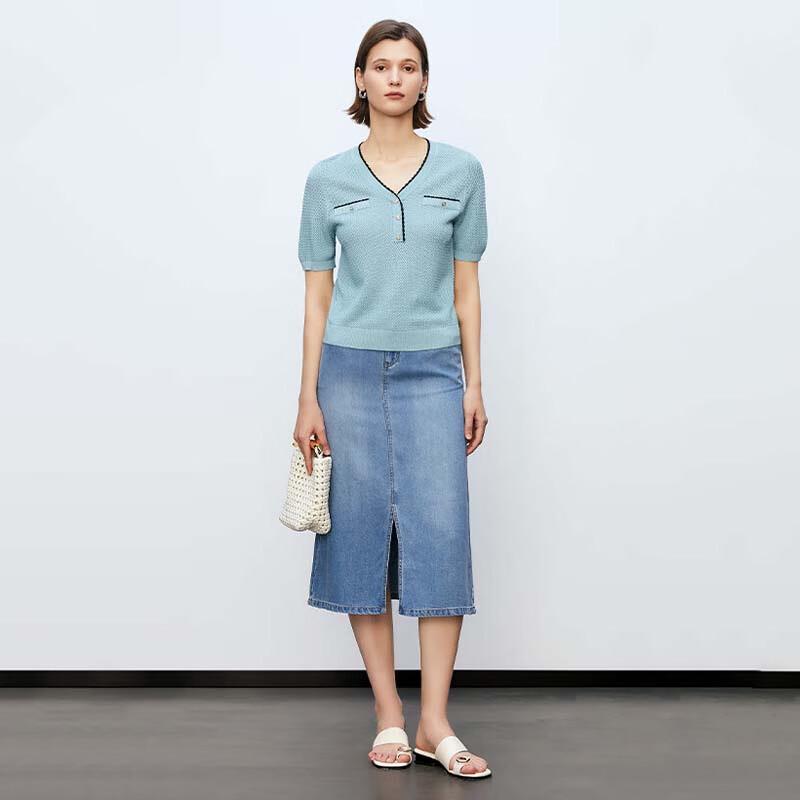 JESSIE Women's V-Neck Short Sleeve Knit Top