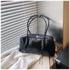 IELGY High-End Retro Large-Capacity Bag Commuter Shoulder Fashion Portable Pillow Bag