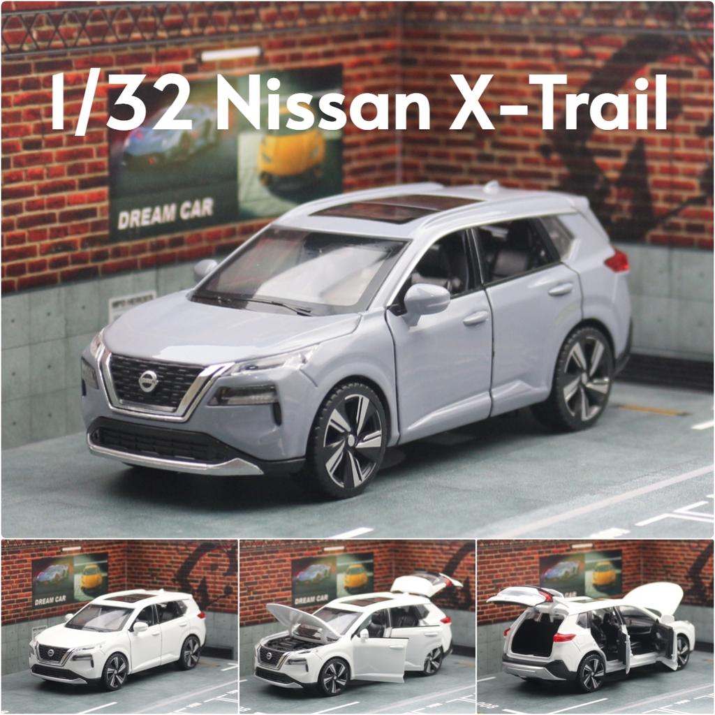 APU1 1/32 Nissan X-Trail SUV Miniature Diecast Toy Car Model Sound & Light Doors Openable Educational Collection Gift For Boy Kid