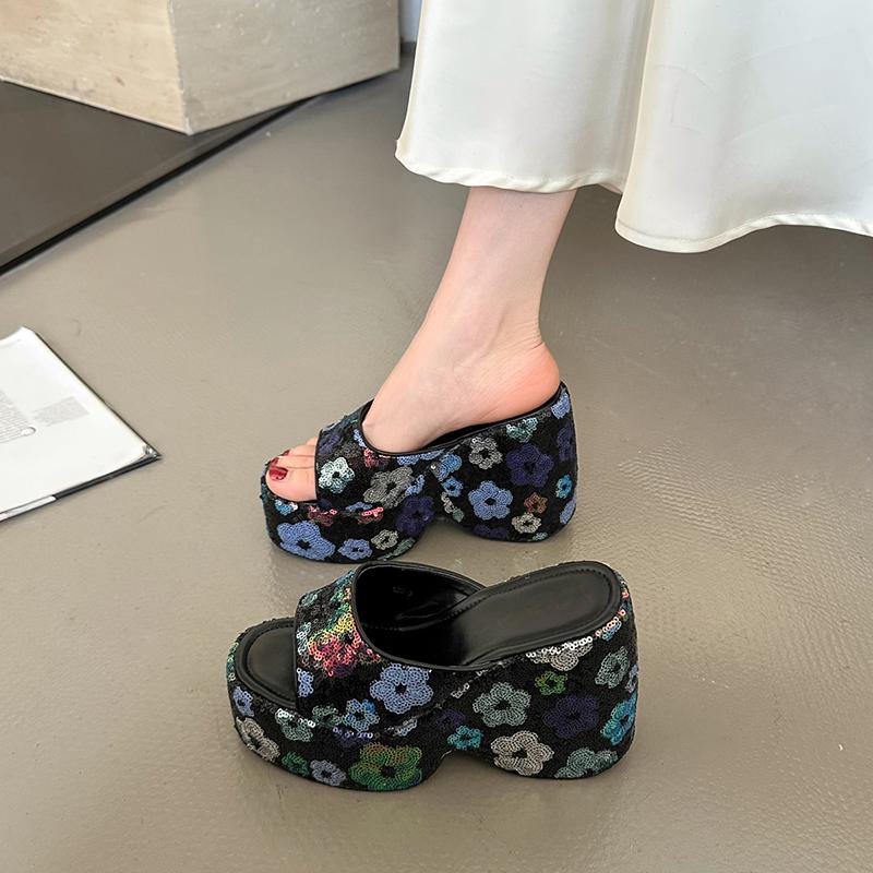 Fashion Slippers Women Summer On A Wedge Luxury Slides Shoes Flower Platform Pantofle Designer 2025 Floral Bling Fashion Shoes Woman's S
