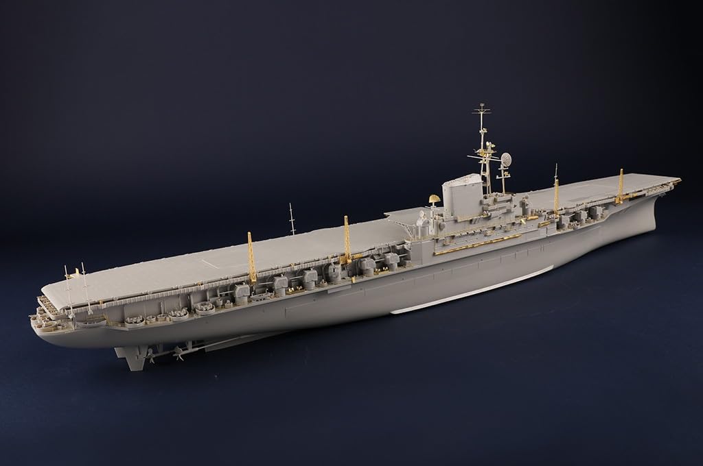 Trumpeter American Aircraft Carrier Midway Plastic Model 05634 1/350 CV-41