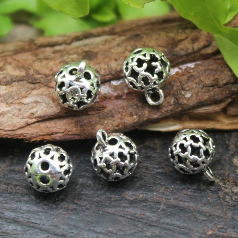 WTEMPO Small Decor Bells Jewelry Wind Chime Handicrafts Making Accessories Festival Christmas Tree Decorative Bells, No Sound Only Good for Ornament