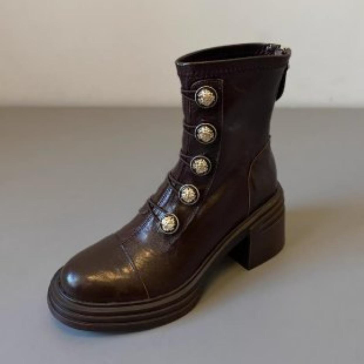 

Высокий каблук Универсальная платформа Ботинки Мартина Женские Значок Металлическая пряжка Задняя молния Эластичные Модные 40 коричневый