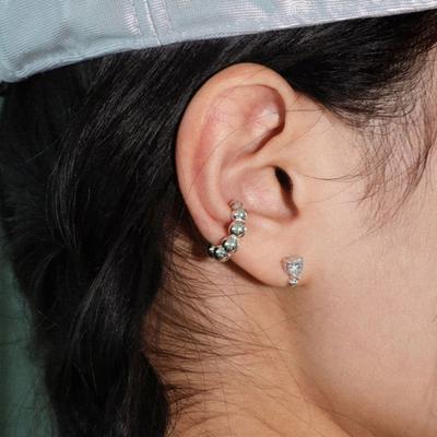 Pacipick Ball Earcuff
