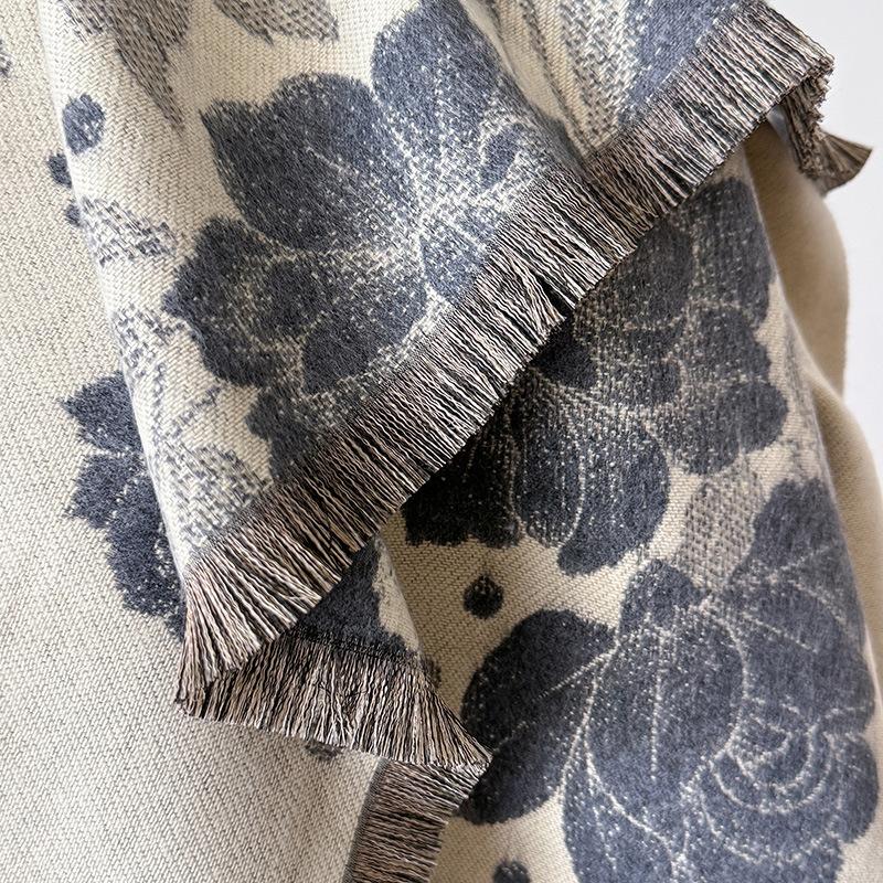 Retro Printing Flower Temperament Simple And Versatile National Style Scarf Shawl Cape Warm Jacquard Women'S High-End Trend