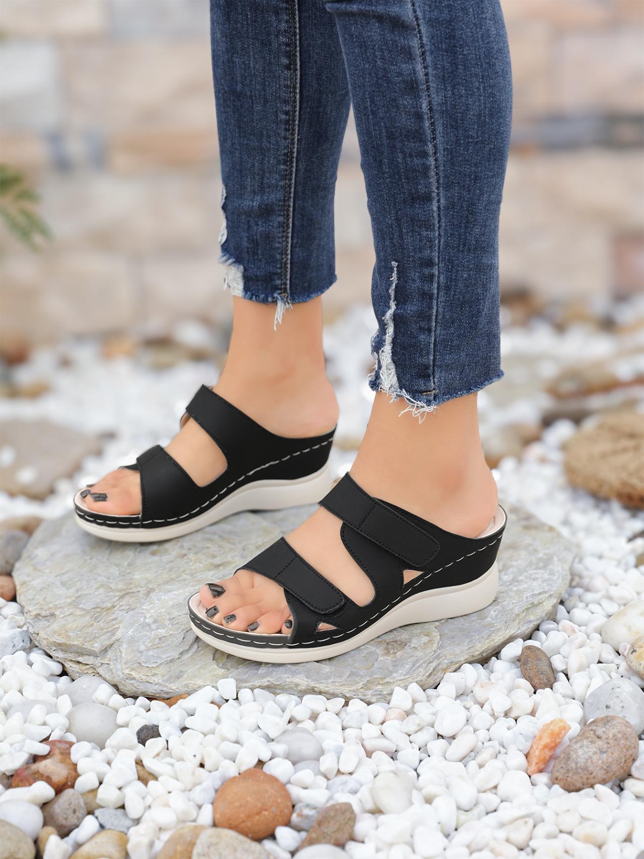 

Клиновидные шлепанцы женские летние новые сандалии на платформе повседневные обувь больших размеров Домашние шлепанцы 43 чёрный