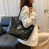 Large Capacity Bag Women's Bag New Silver Single Shoulder Hand-held Commuting Tote Bag