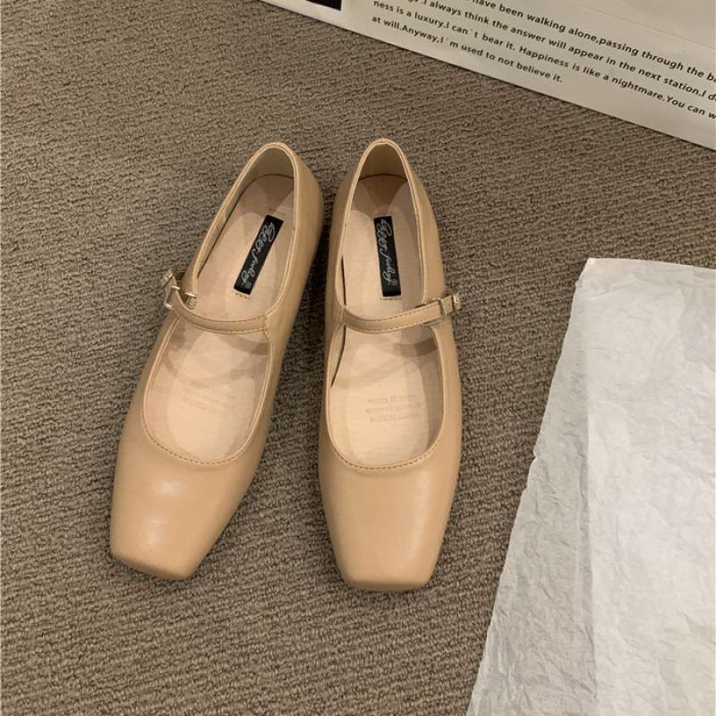 

Туфли-лодочки в стиле ретро с квадратной головкой и неглубоким горлом для женщин 2025 года, новая весна и осень, корейская версия, нежные туфли Мэри Джейн в стиле феи на толстом каблуке 35