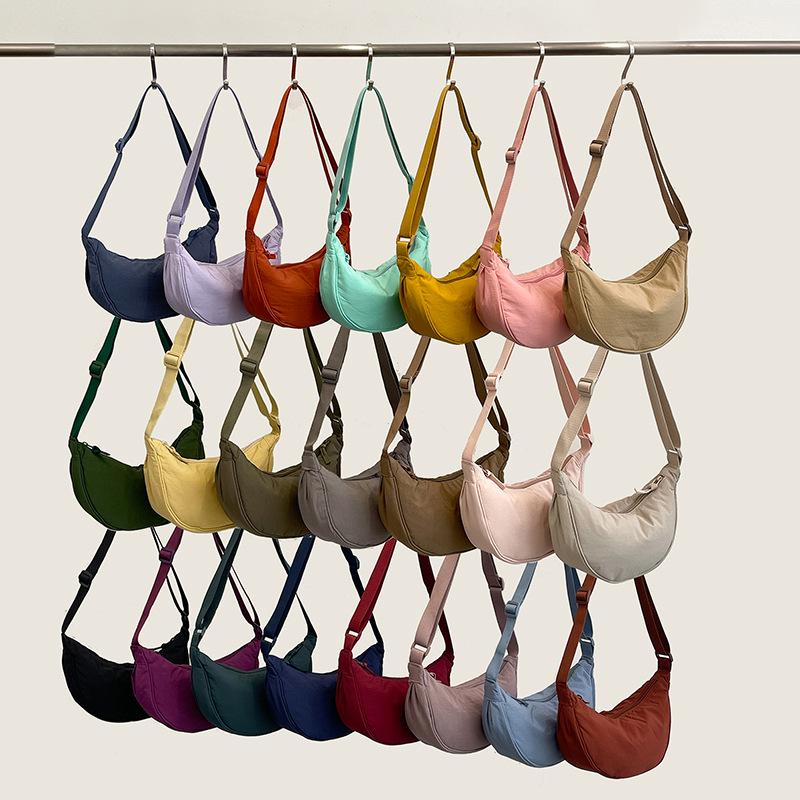 Borsa a Tracolla Piccola da Donna Versatile in Nylon - Borsa a Spalla Messenger Casual alla Moda a Forma di Raviolo