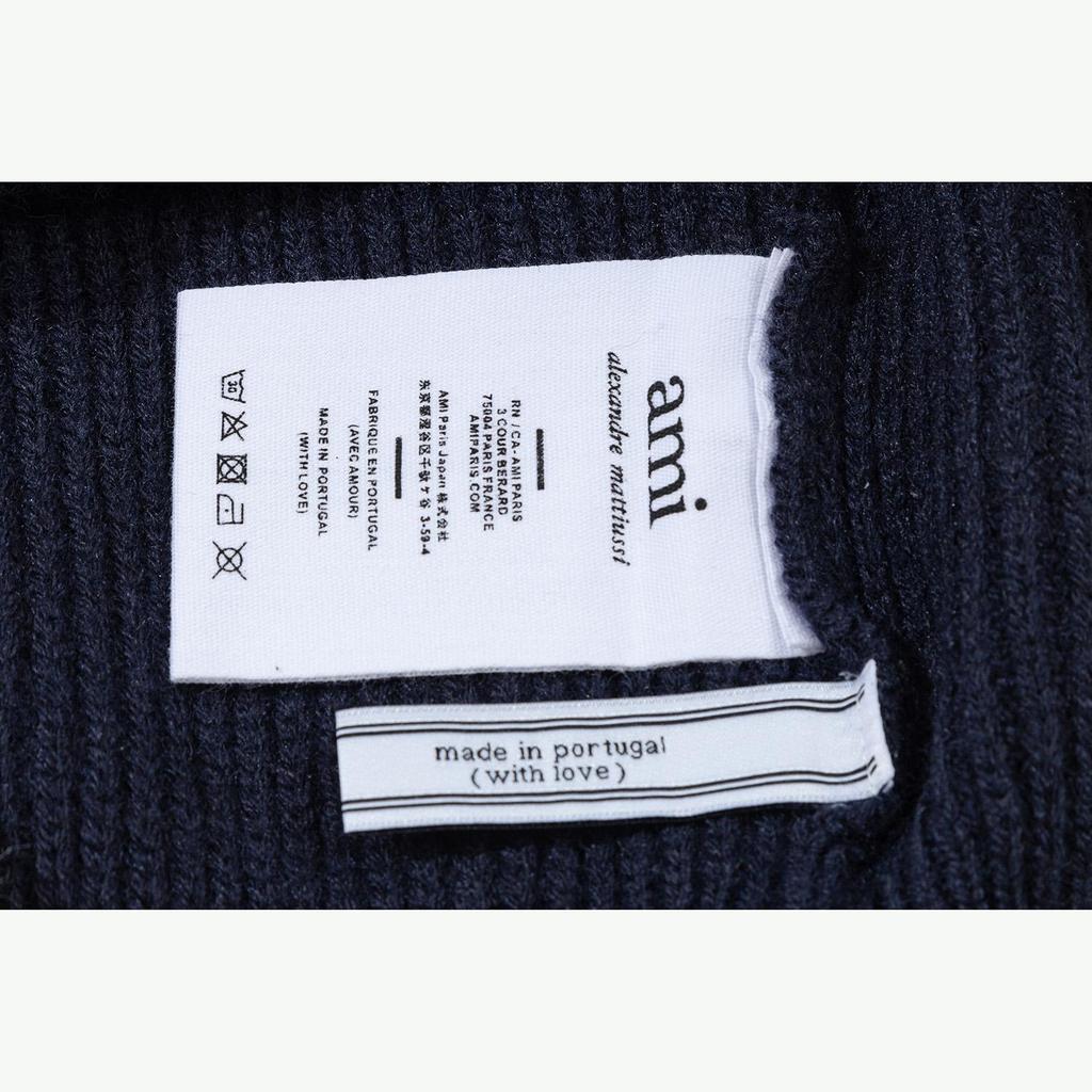 AMI New Autumn and Winter Knitted Striped V-neck Pullover, Long Sleeved with Heart-shaped Text Logo, Knitted Sheep Sweater Jacket