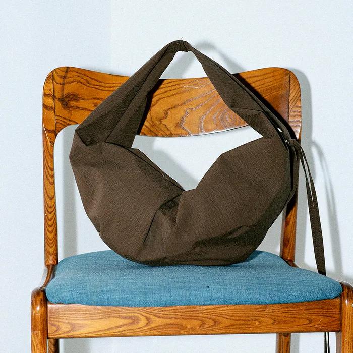 LUVIN BAG LARGE NYLON BROWN