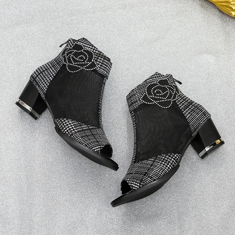 

Модные популярные летние босоножки на толстом каблуке для женщин, новые дышащие туфли со стразами и сеткой для женщин, модные туфли с острым носком на высоком каблуке 35