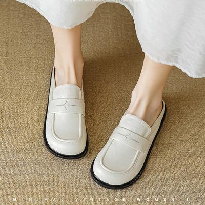 Kleine leder schuhe frauen frühling und herbst einzelnen schuhe eine fußstreicheln Baotou hälfte hausschuhe externe tragen retro sandalen hausschuhe