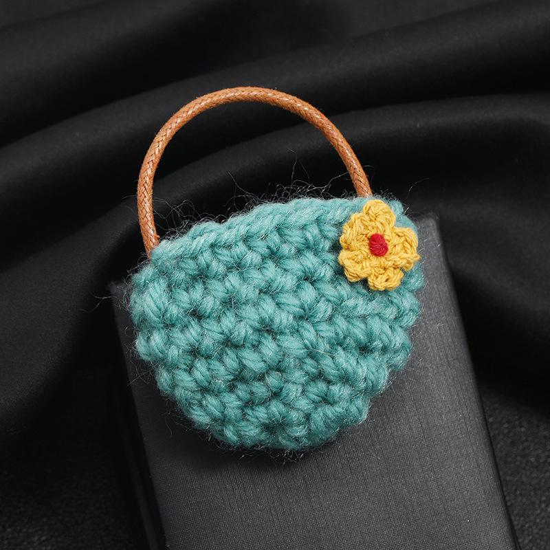 

Handbag, bag, flower basket, brooch, niche hand-knitted exquisite corsage decoration, creative sweater pin, women озеро синього кольору