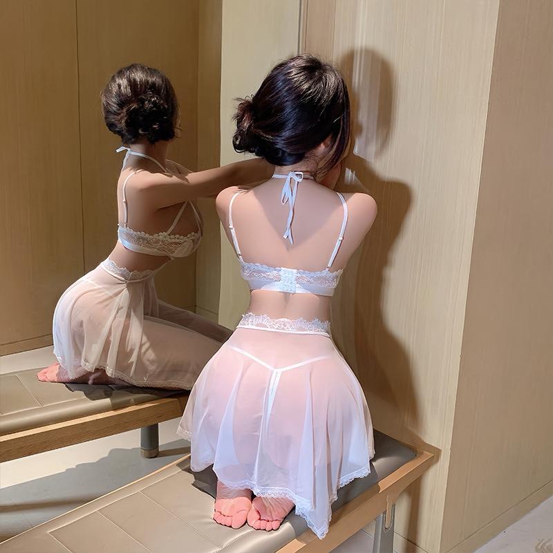 Sexy Underwear, Sexy Exposed Breasts, Big Mesh Seduction, Pure Lace Perspective Suspender Skirt Irregular