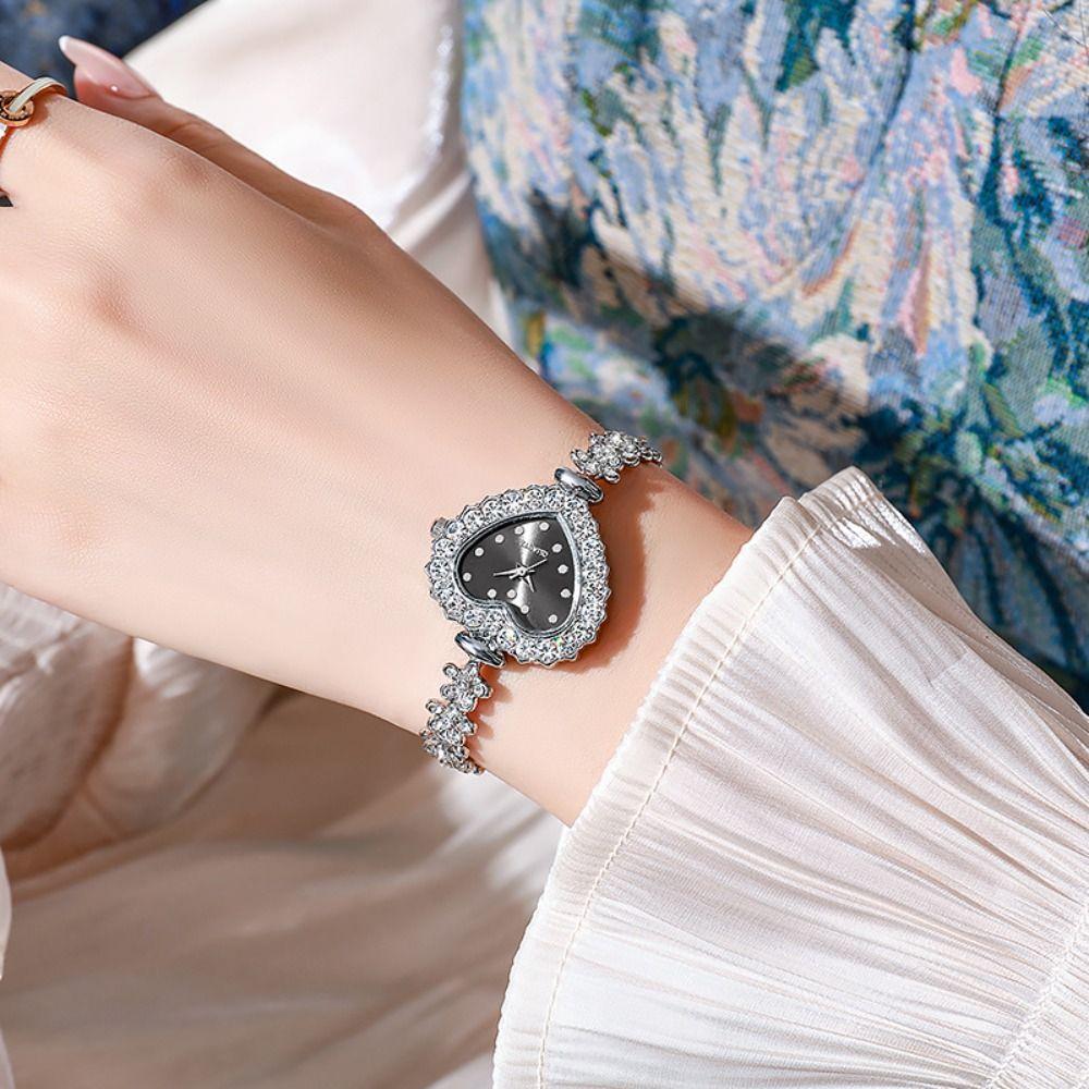 with Adjustable Bracelet Heart Shaped Watch Diamond Studded Watch Strap Wrist Decoration  Gift