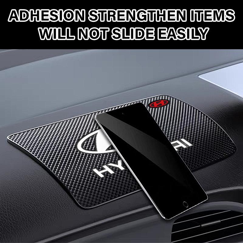 1Pcs Car Emblem Anti Slip Pad Phone Holder Non-Slip Mat Car Stlying For Hyundai I30 I20 IX35 I40 Tucson Getz Sonata Veloster Elantra Solaris