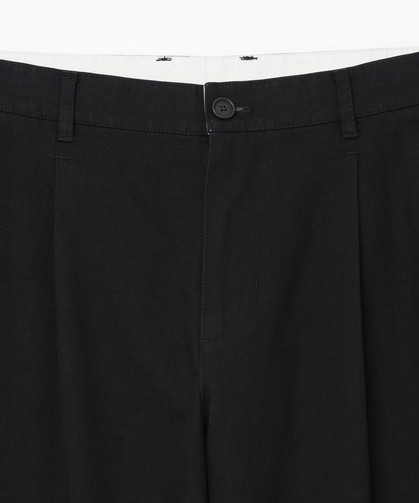 UNIFORM BRIDGE One Tuck Sports Pants Black