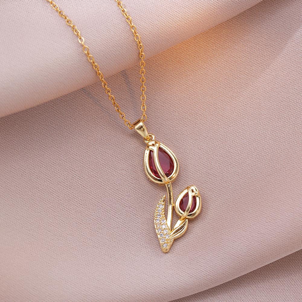 Female Crystal Red Green Zircon Stone Love Flower Pendant Necklace Vintage Gold Color Wedding  For Women
