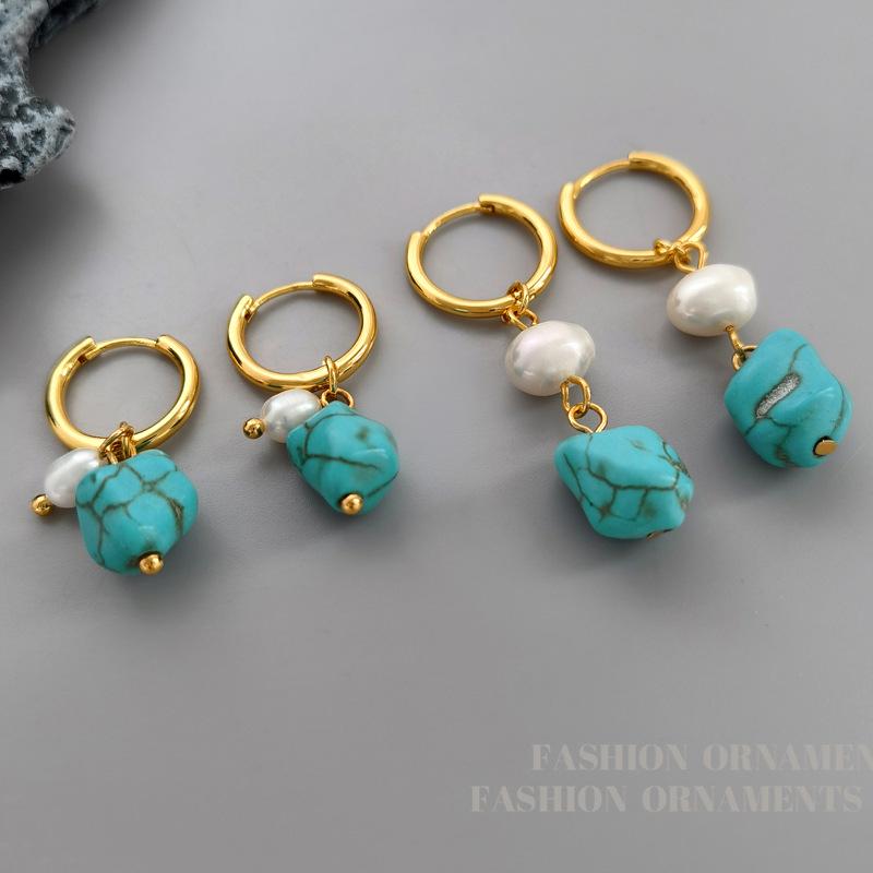 High-End Irregular Blue Turquoise and Cultured Pearl Ear Cuffs - Fashionable Temperament Jewelry