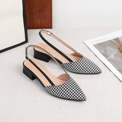Damen Slingback-Pumps Spitz Geschlossene Spitze Klobiger Niedriger Absatz Büroschuhe Hochzeitsfeier Kleiderschuhe für Damen Lässige Slip-on Blockabsatz Sommer Sandalen