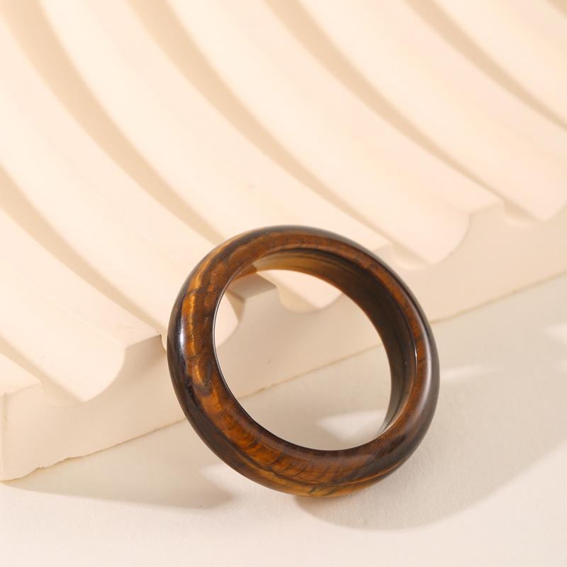 Antique-Style Wenwan Handcrafted Sodalite Ring Band