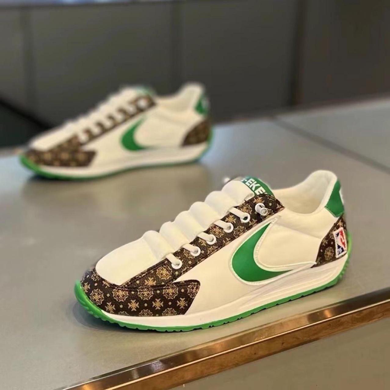 

Men s 2025 Spring/Summer Slip-On Low-Top Soft Sole Breathable Korean Style Casual Sport Shoes 43 зелёный/белый