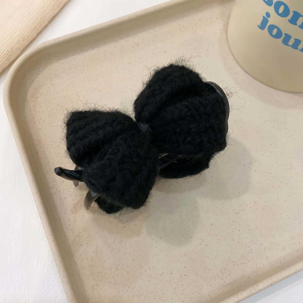 Autumn Winter Knit Bow Plush Hair Clip - Elegant Bun Accessory