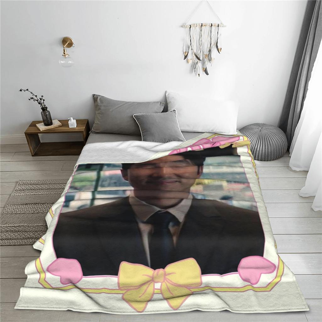 Gong Yoo Kpop Blanket Plush Awesome Warm Throw Blanket for Bedding Lounge Autumn/Winter,