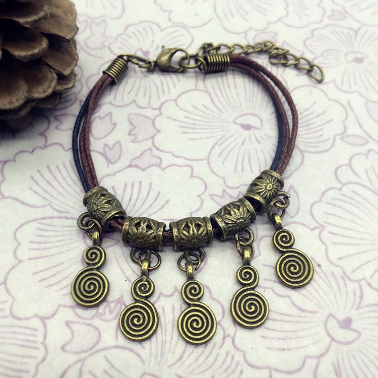 

Retro small fresh bell Trojan horse bracelet beautiful fashion popular hand rope anklet jewelry