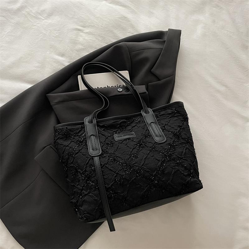 

Large-capacity shopping tote bag, armpit bag, new bag, women s bag, popular shoulder bag, handbag, bag.