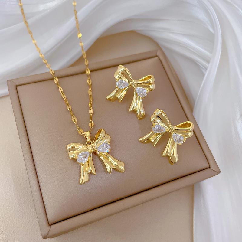 Full of Zirconium Exquisite Wind Copper Micro-inlaid Earrings Necklace Set Combination