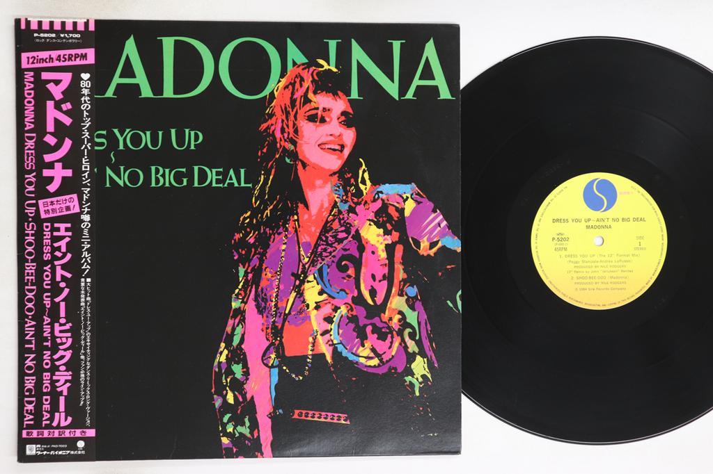 12inch Record MADONNA - Dress You Up / Shoo-bee-doo / Ain't P5202 SIRE 1984 Japan Obi Pop Used