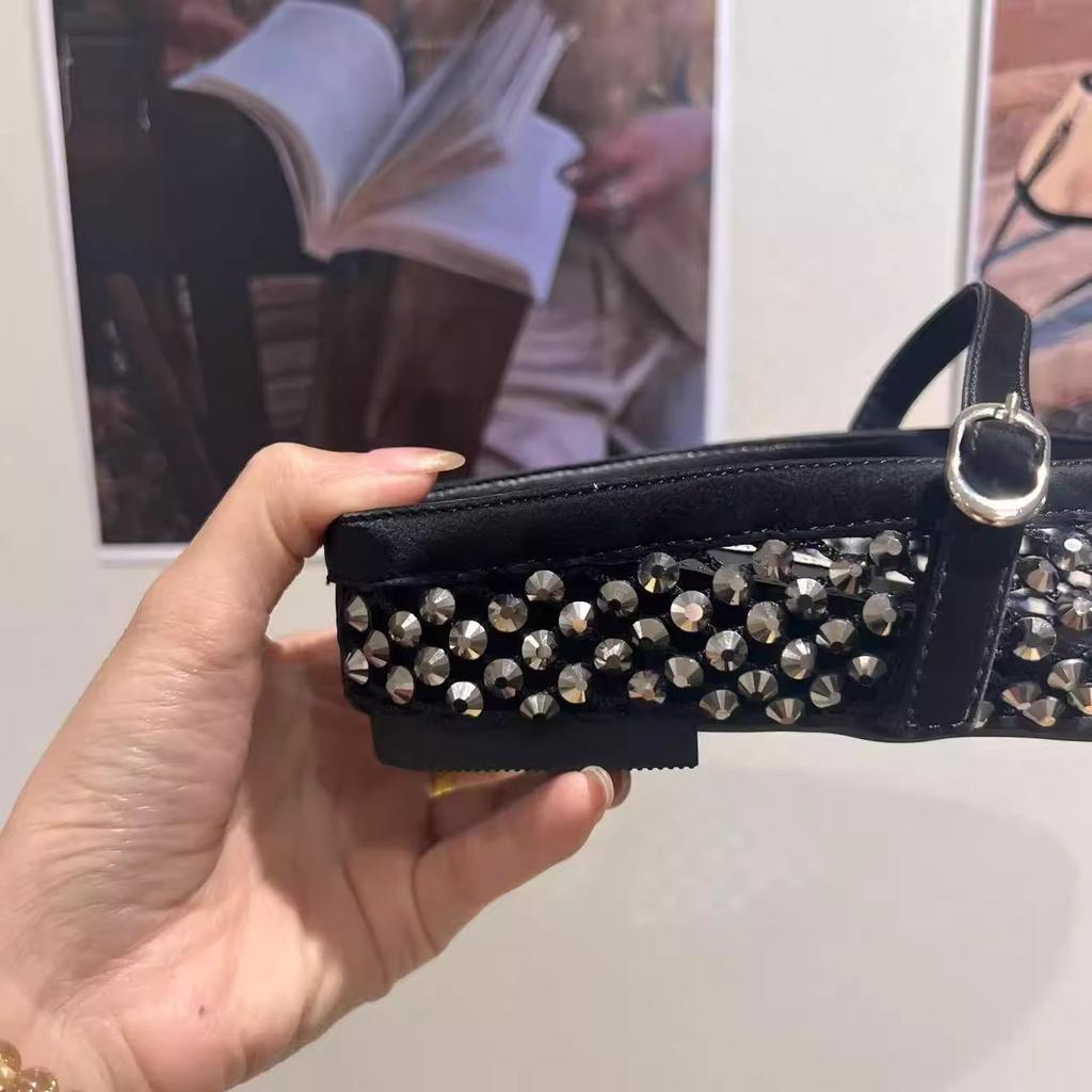 Outer Wear One Word with Bag Head and Half Slippers Women's Summer New Hollow Round Head Flat Bottom Shallow Mouth Sandals