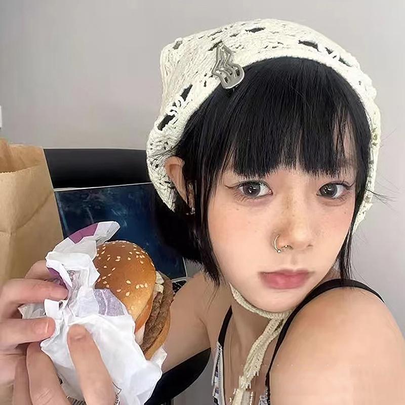 Květinová vlasová bandana Pletená šátka na hlavu Dámská bandana Ručně háčkovaná Vlasový šátek Cestovní foto Čelenka Turban Doplněk
