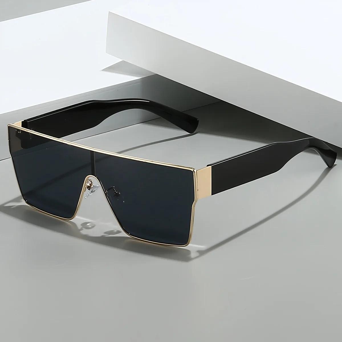 

Retro Oversized Square Women Sunglasses Fashion One Piece Clear Ocean Gradient Lens Shades UV400 Men Trending Sun Glasses