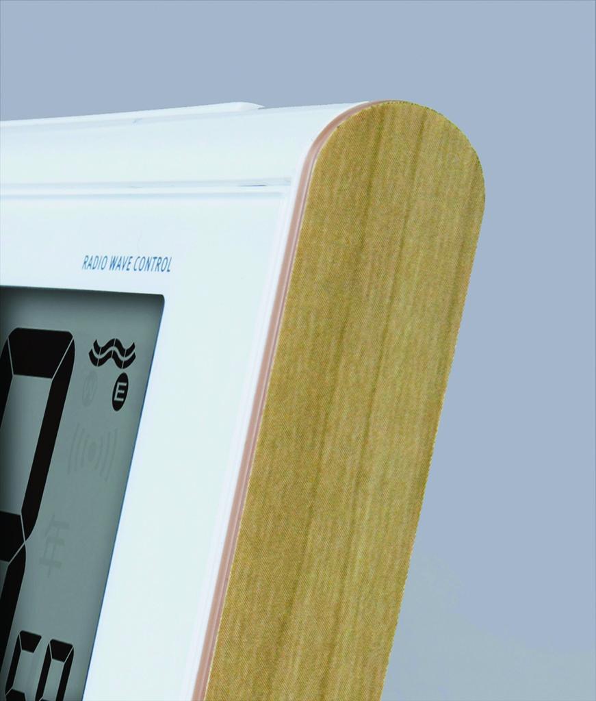 Seiko Clock Alarm Clock Radio Digital Calendar Temperature Humidity Display Light Brown Wood Grain Pattern SQ771B SEIKO White