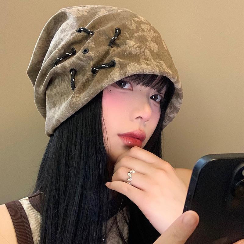 

Ретро пустошь ветрозащитная шапка-бини женская осенне-зимняя универсальная маленькая шапка от холода большой окружности головы свободная шапка-мешок Average size (58-60cm)