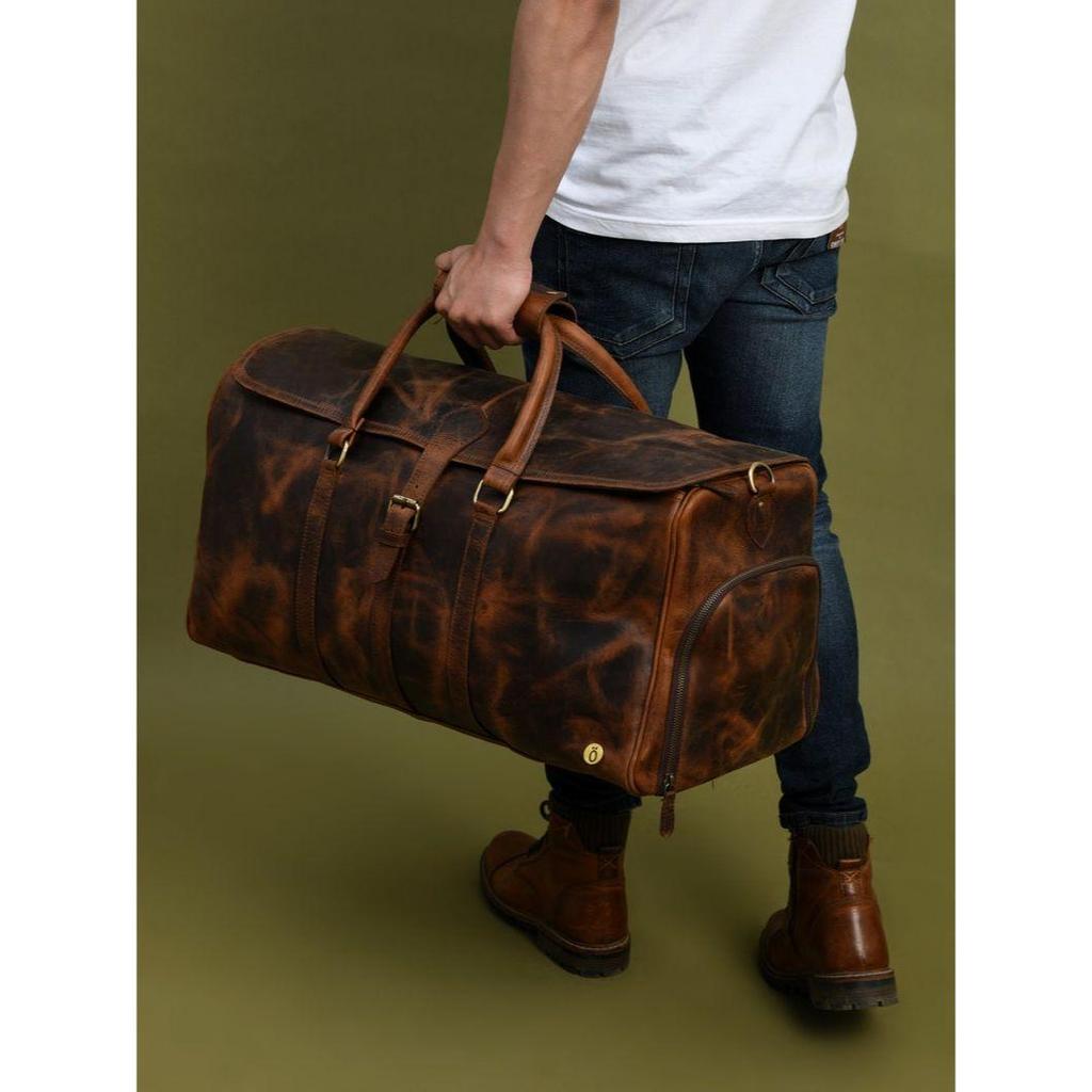 Leather Duffle Bag: Men's Travel Weekender with Shoe Compartment
