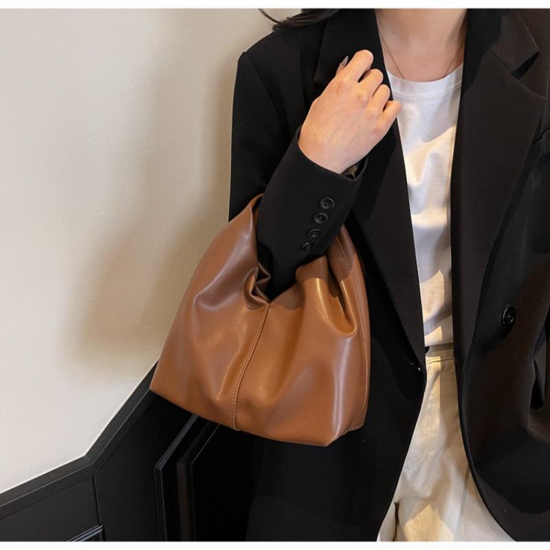 Niche design temperament milf commuting handbag feeling hand-in-hand bag texture hand-in-hand bag