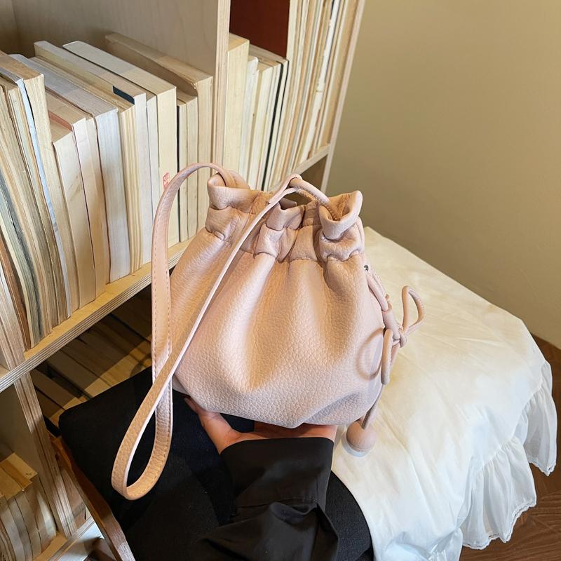 New Cloud Ladies Fashion Casual Shoulder Bag with Butterfly Knot Drawstring Adjustable Strap Bucket Bag Stylish Crossbody Bag