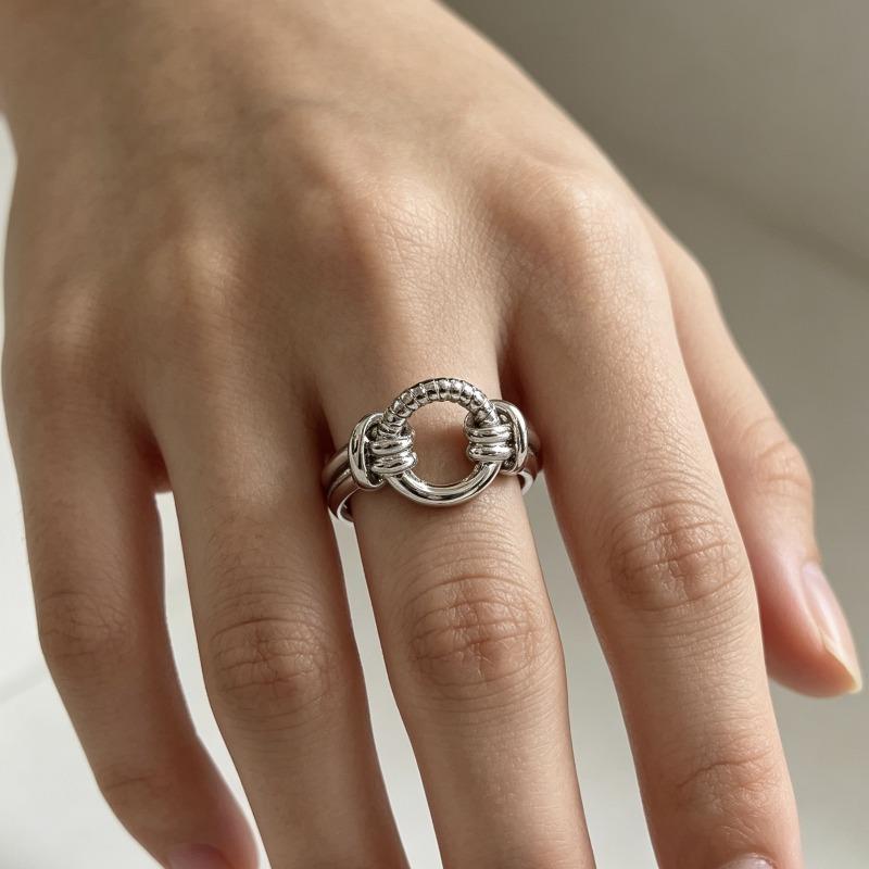 Eco-friendly Brass Silver Open Ring for Women, Japanese and Korean Lock Shape for Women, Versatile Tail Ring