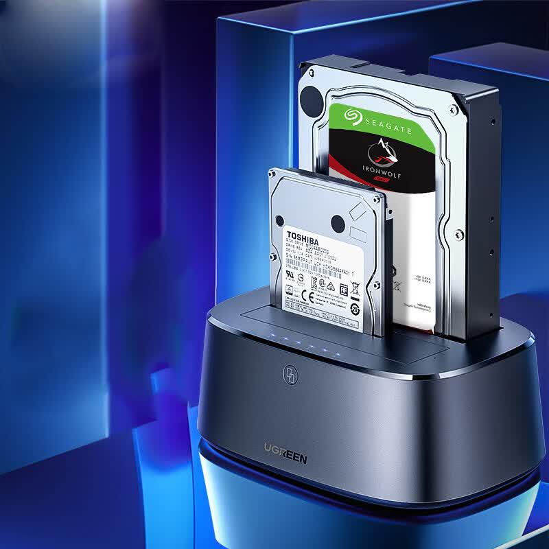 Ugreen USB3.0 Dual-Bay 2.5/3.5-inch External Hard Drive Dock