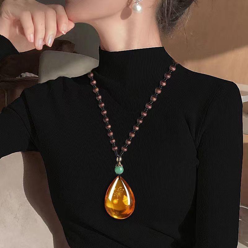 Retro Amber Pendant Necklace For Men And Women Long Pendant Sweater Chain Mother's Day Gift