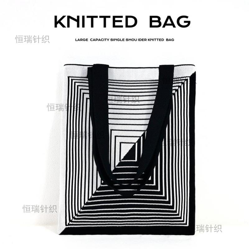 Elephant Xishuangbanna knitted bag wind cartoon cute color matching big bag