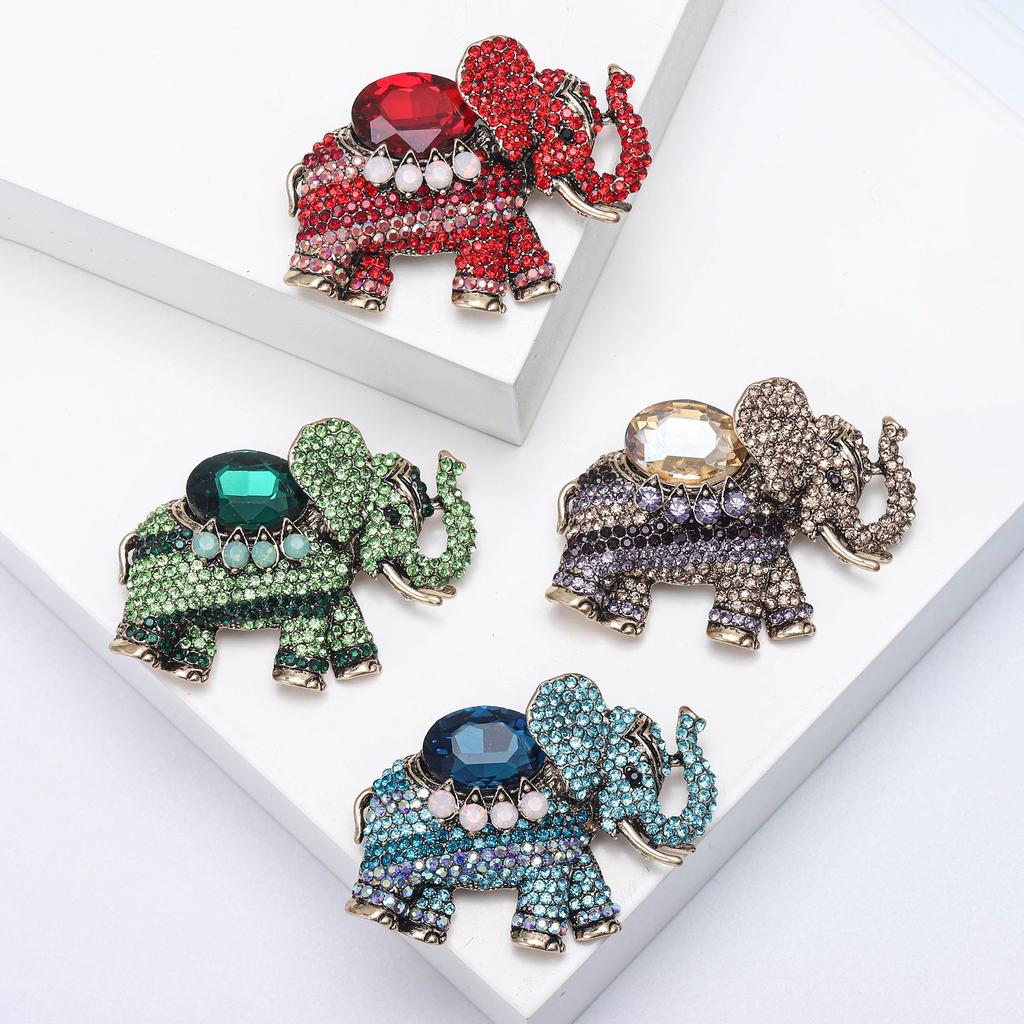 Delicate Elephant Brooch for Men Women Cute Animal Rhinestone Brooches Pins Jewelry Accessories Party Gifts