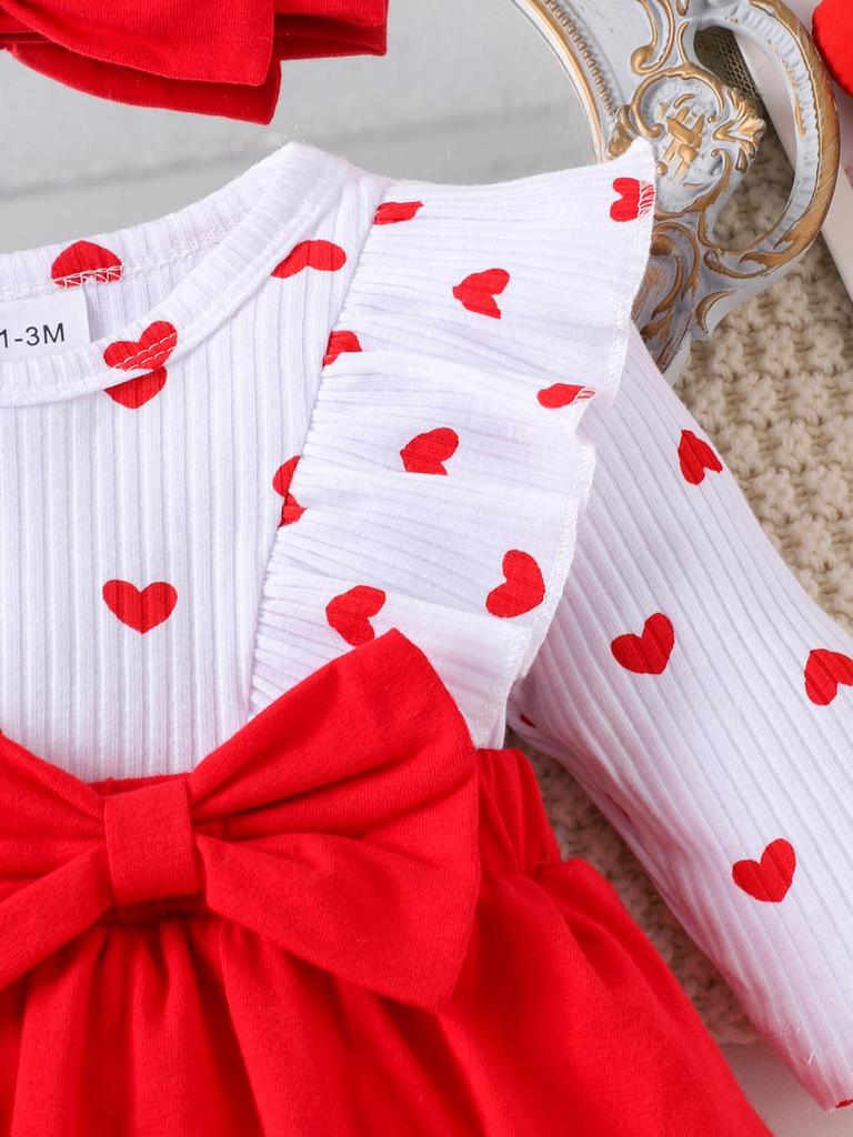 Romper-Set mit rotem Herzmuster und langen Ärmeln für Mädchen
