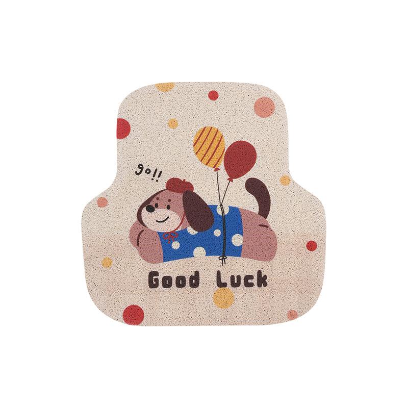 

New car floor mat creative cartoon puppy silk ring easy to take care of can be cut car floor mat