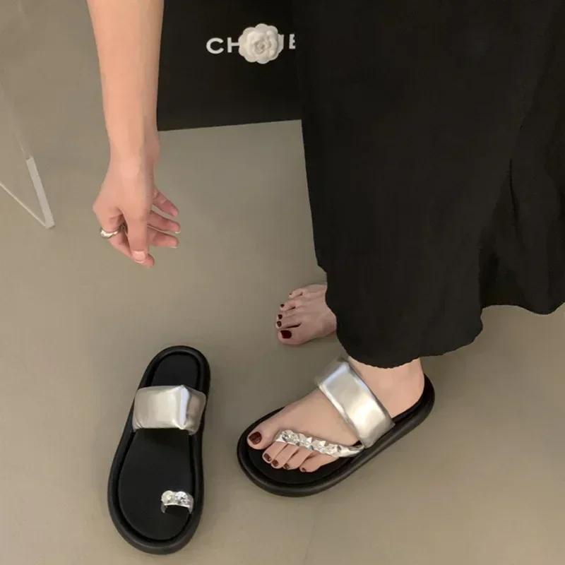 2025 Summers Women Slippers Fashion Elegant Clip Toe Flats Slides Shoes Ladies Casaul Outdoor Beach Sandalias Flip Flop